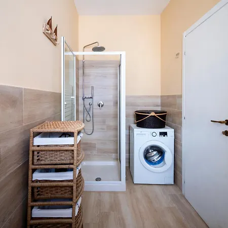 Cosentino Apartment *